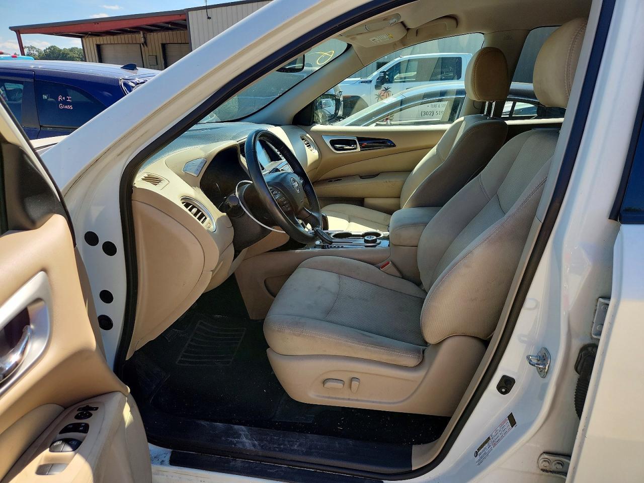 2017 Nissan Pathfinder Sv - Image 7