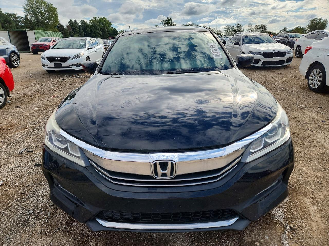 2016 Honda Accord Sport - Image 5