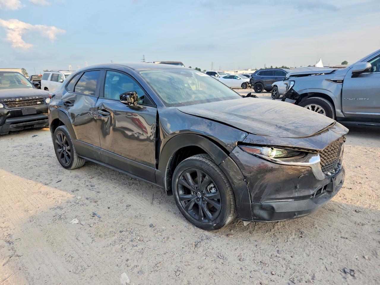 2026 Mazda Cx-30 Select Sport - Image 4