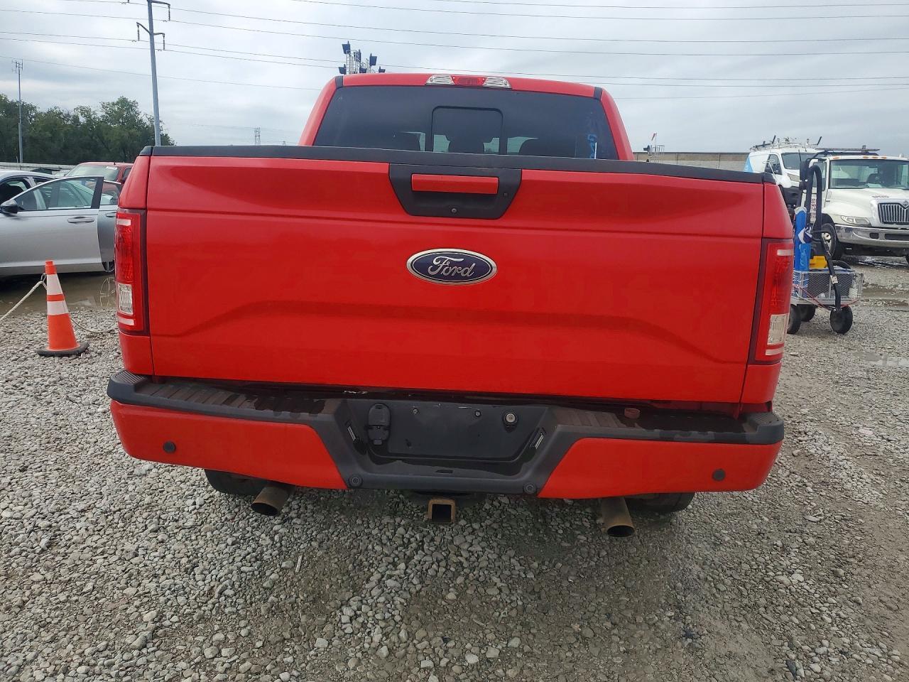 2017 Ford F150 Supercrew - Фото 6