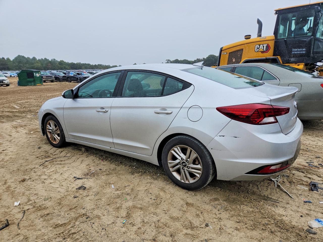 2019 Hyundai Elantra Se - Фото 2