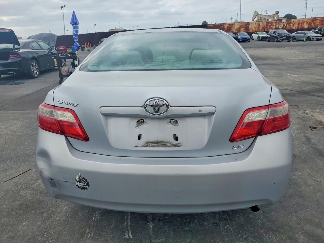 2007 Toyota Camry Le - Image 6