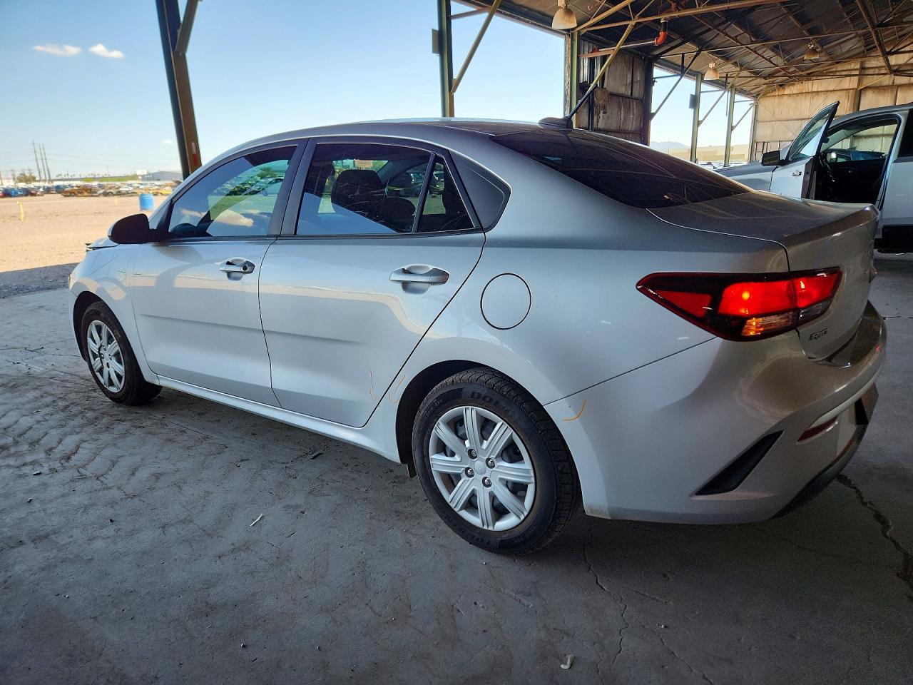2023 Kia Rio Lx - Фото 2