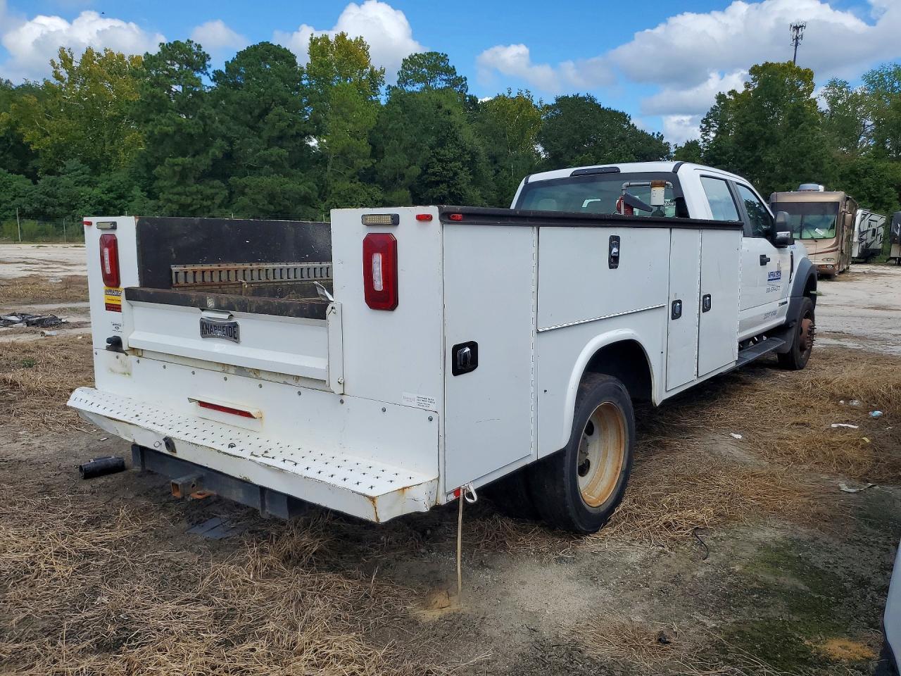2018 Ford F-450 Super Duty - Dual Rear Wheel - Фото 3