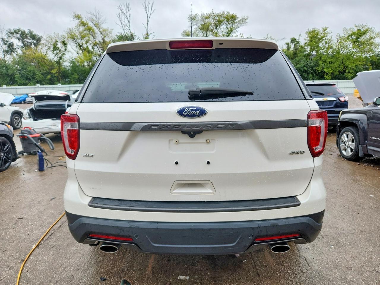 2018 Ford Explorer Xlt - Image 6