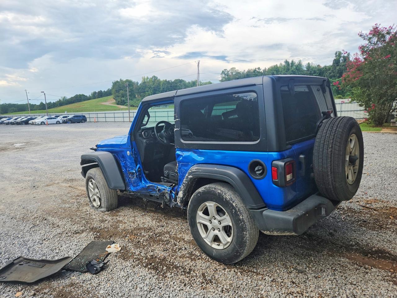 2021 Jeep Wrangler Sport - Фото 2