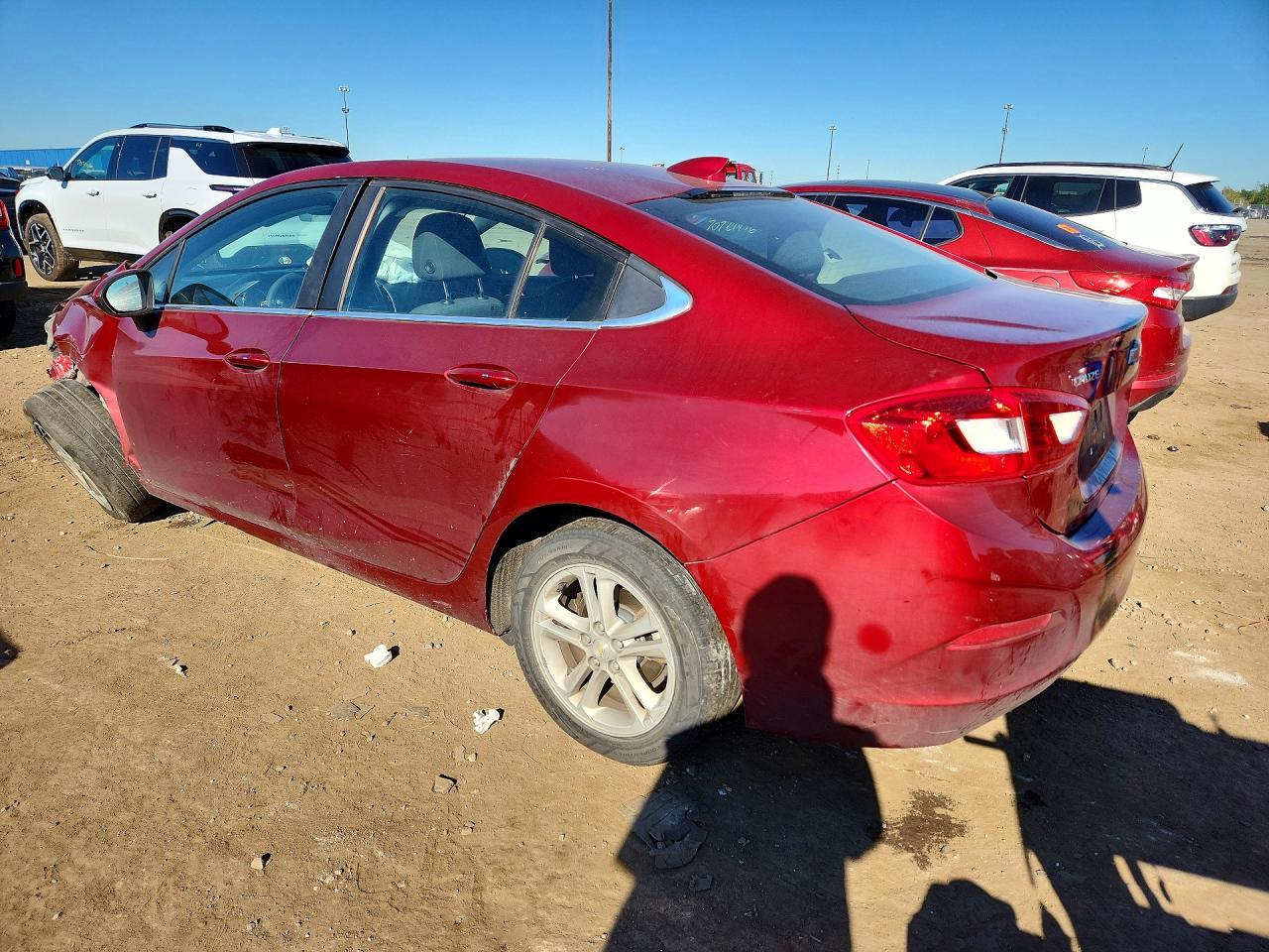 2017 Chevrolet Cruze Lt - Фото 2