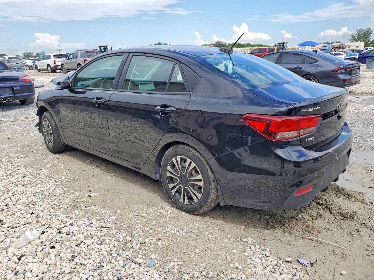 2020 Kia Rio Lx - Фото 2