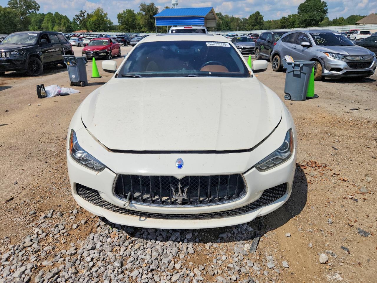 2016 Maserati Ghibli S - Image 5