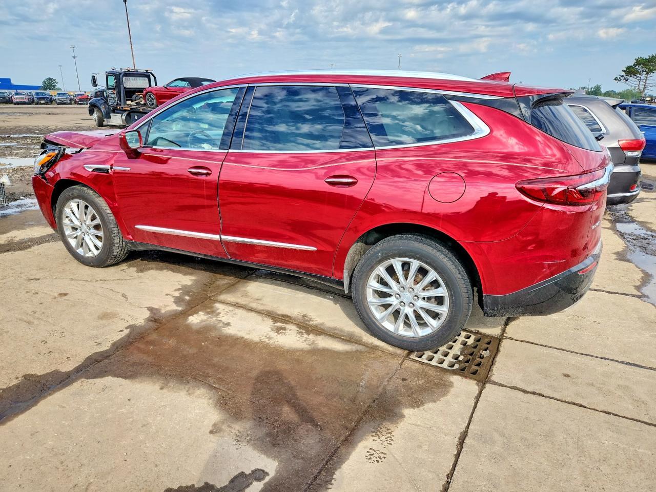2018 Buick Enclave Premium - Image 2