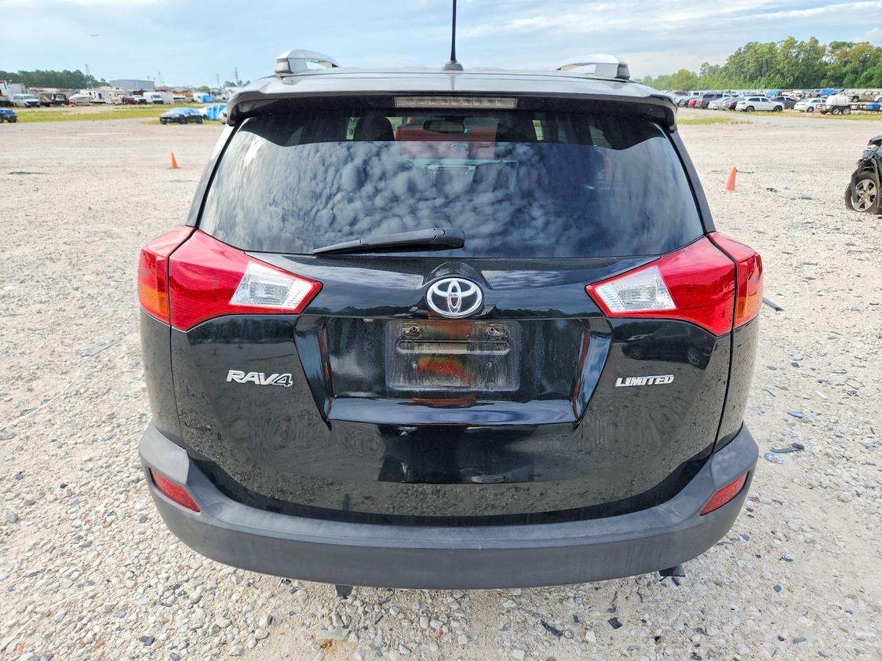 2014 Toyota Rav4 Limited - Image 6