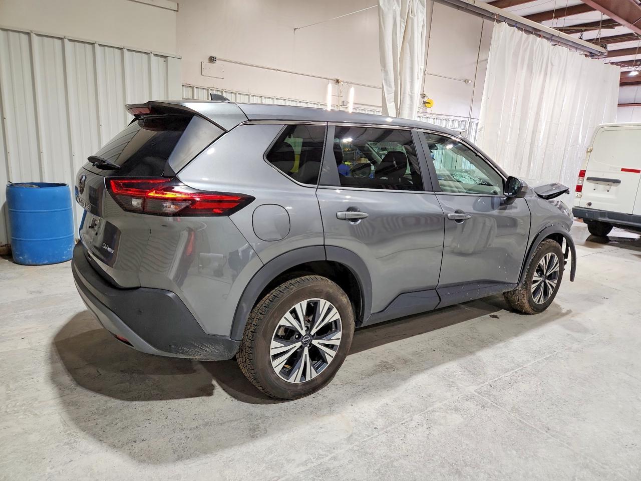 2023 Nissan Rogue Sv - Фото 3