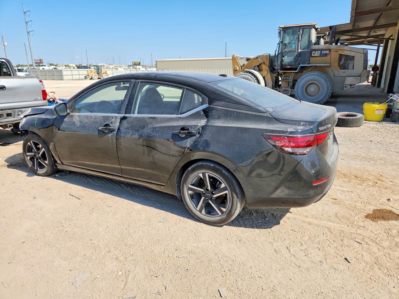 2025 Nissan Sentra Sv - Image 2