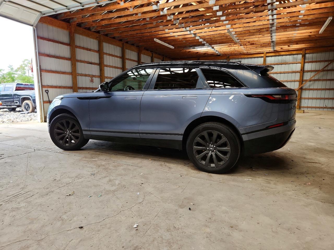 2019 Land Rover Range Rover Velar R-Dynamic Se - Image 2