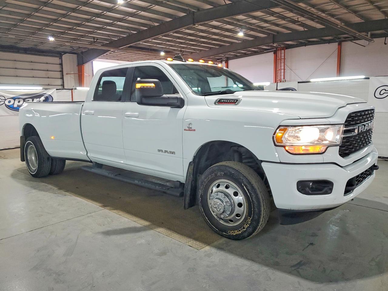 2024 Ram 3500 Big Horn - Фото 4