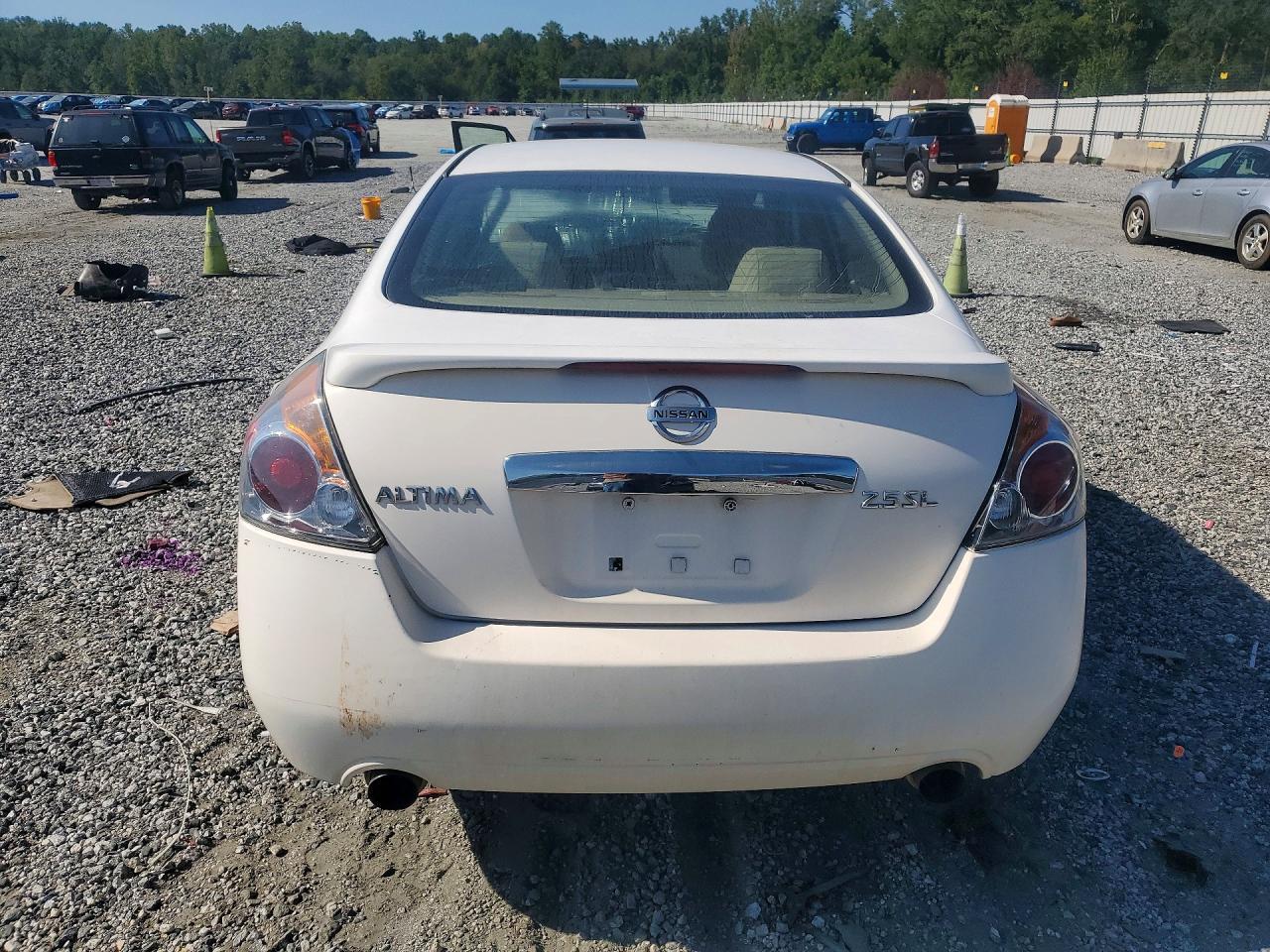 2012 Nissan Altima 2.5 - Image 6