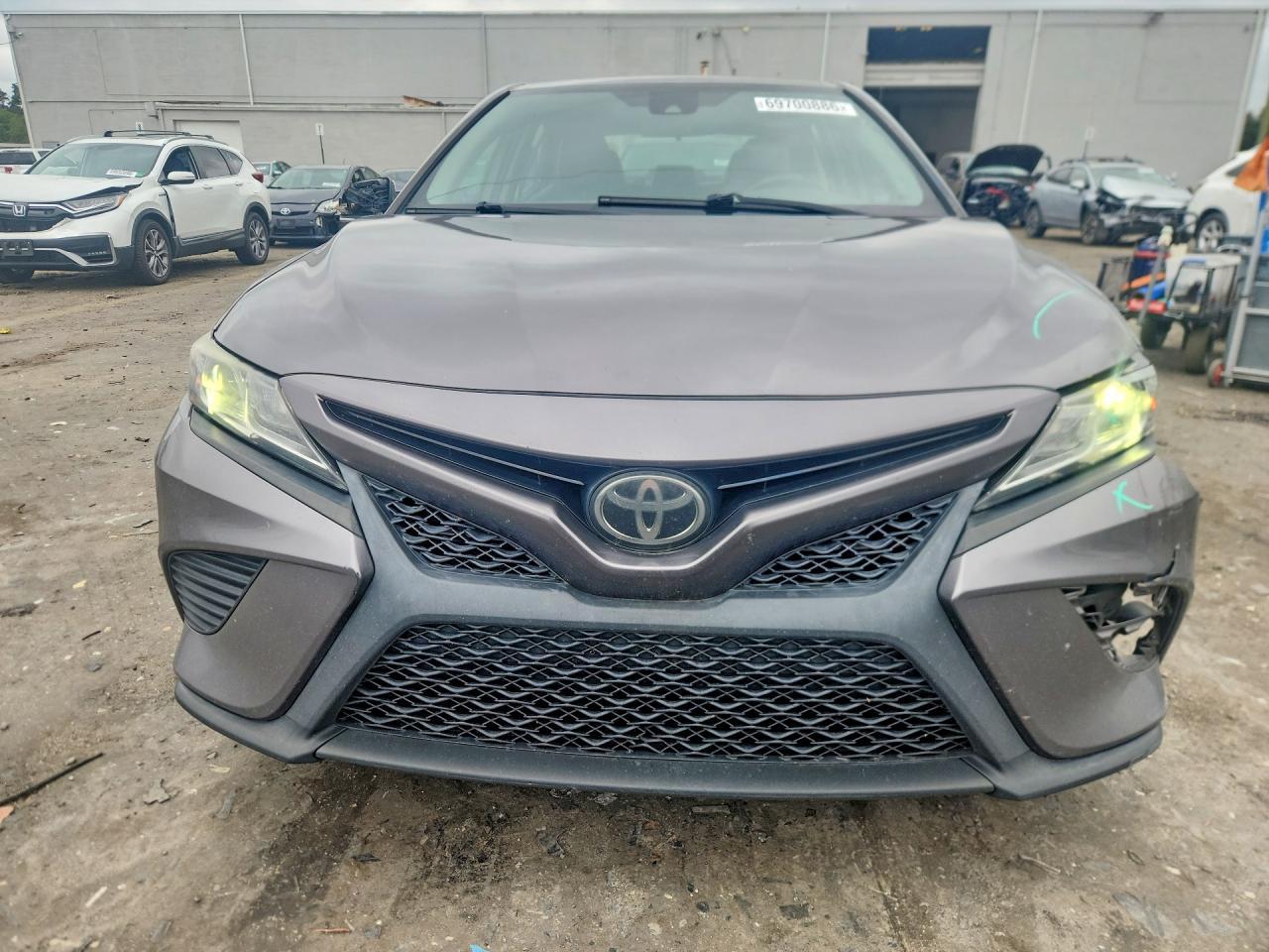 2019 Toyota Camry L - Image 5