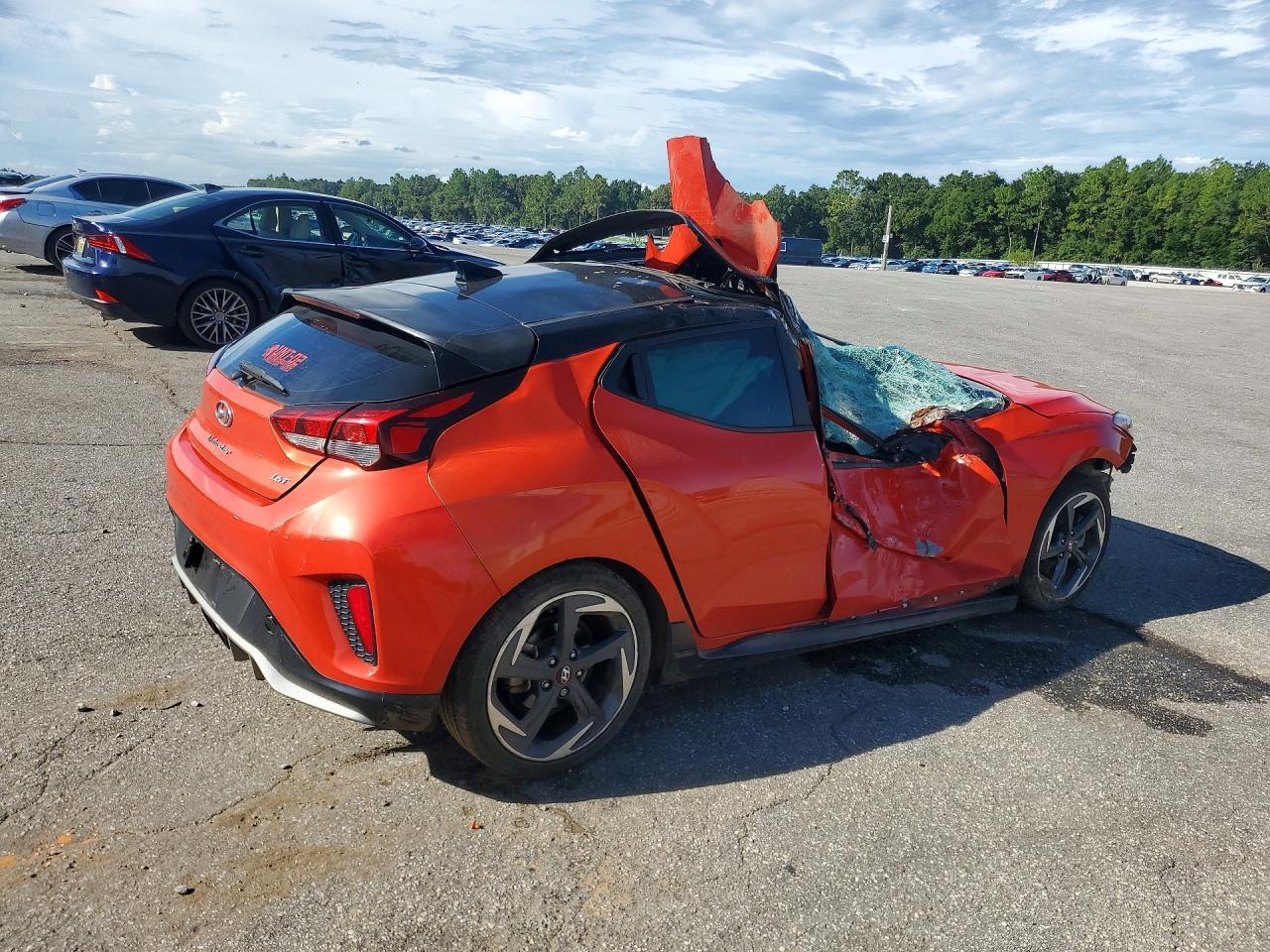 2019 Hyundai Veloster Turbo Ultimate - Фото 3
