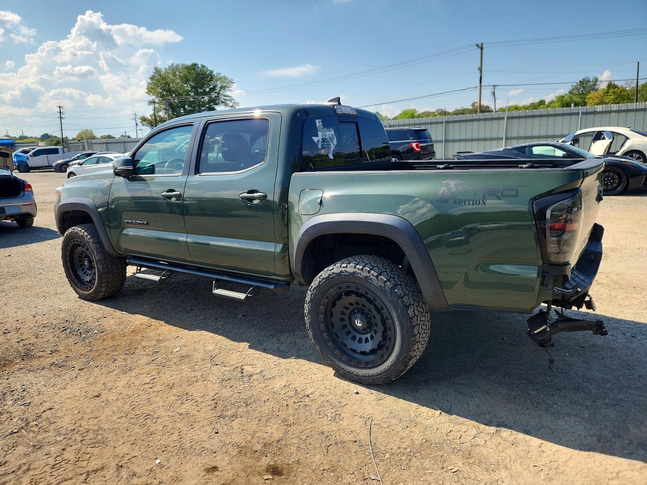 2021 Toyota Tacoma Trd Off-Road - Image 2