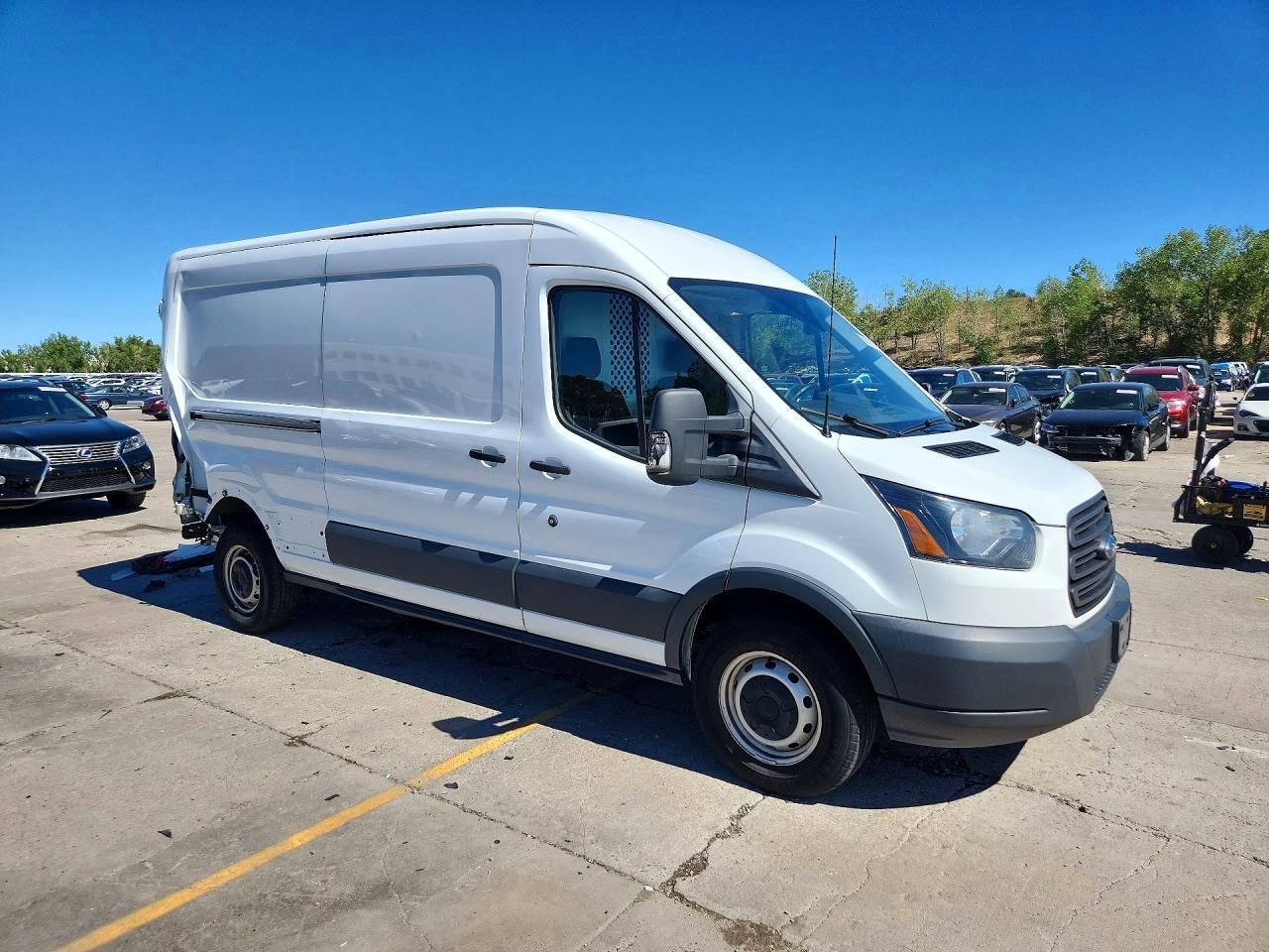 2018 Ford Transit 250 Delivery Van - Фото 4