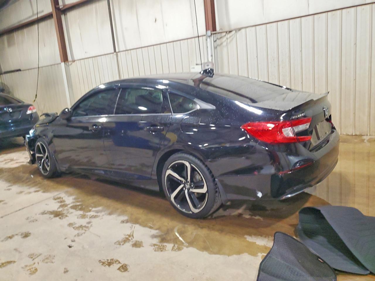 2018 Honda Accord Lx - Image 2