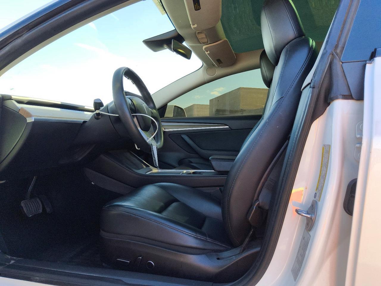 2021 Tesla Model 3 - Фото 7
