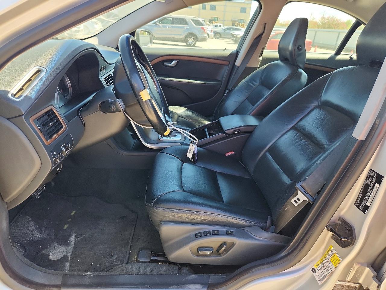 2010 Volvo S80 3.2 - Image 7