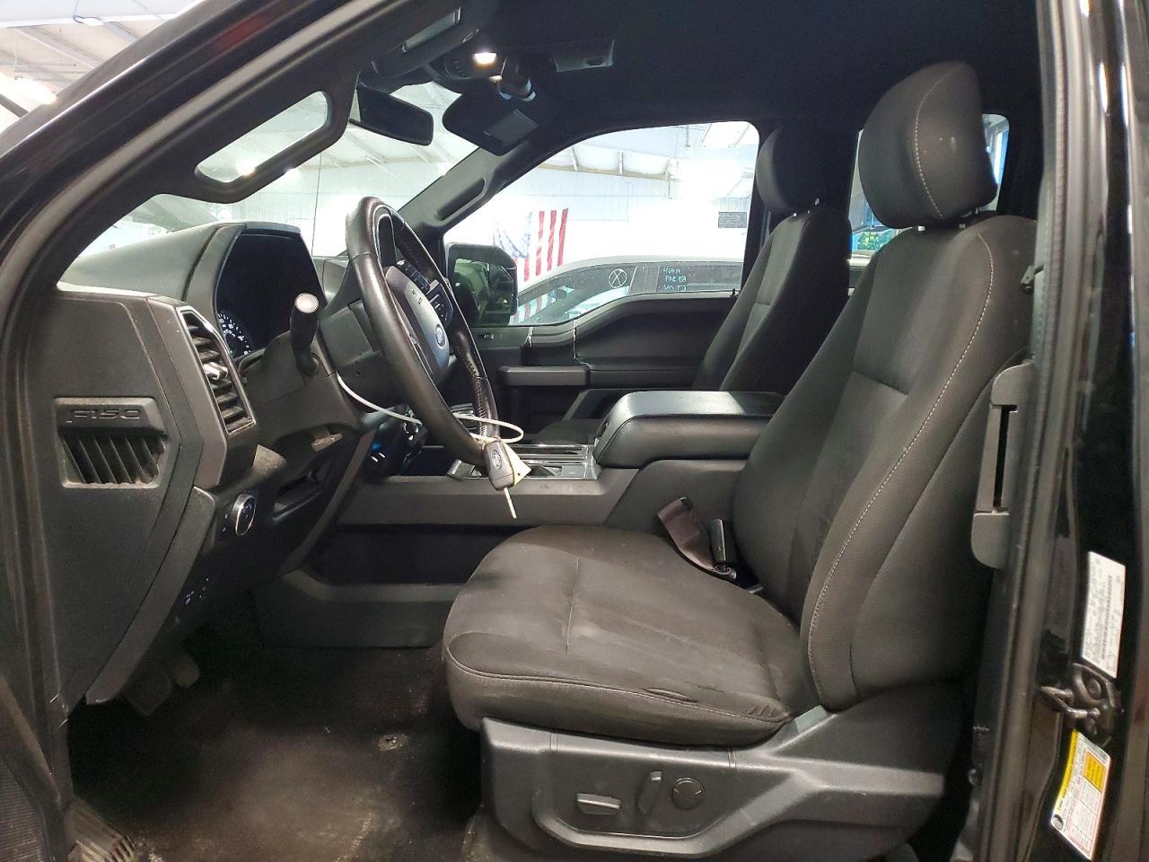 2020 Ford F150 Super Cab - Фото 7