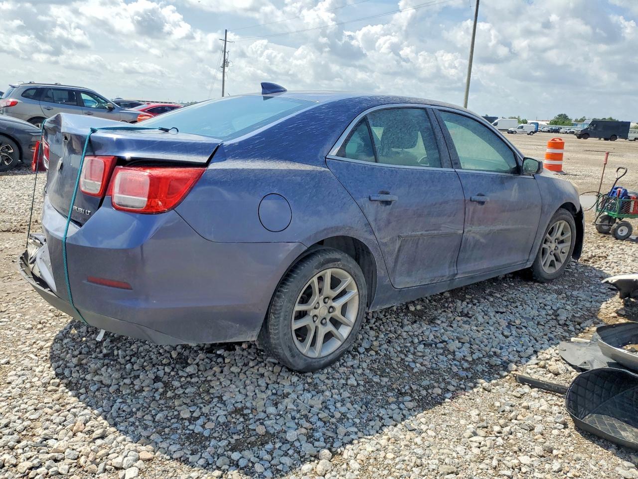 2015 Chevrolet Malibu 1Lt - Фото 3