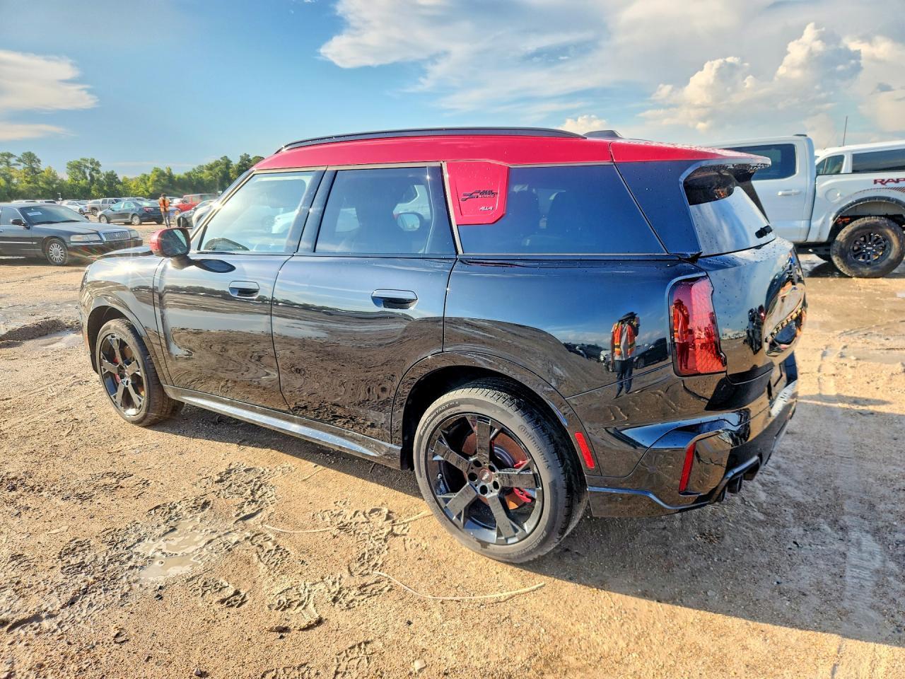 2025 Mini Countryman Jcw All4 - Фото 2