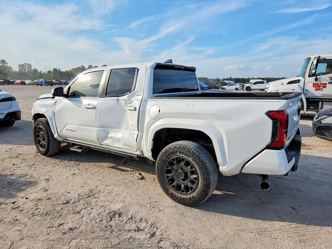 2026 Toyota Tacoma Sr5 - Image 2