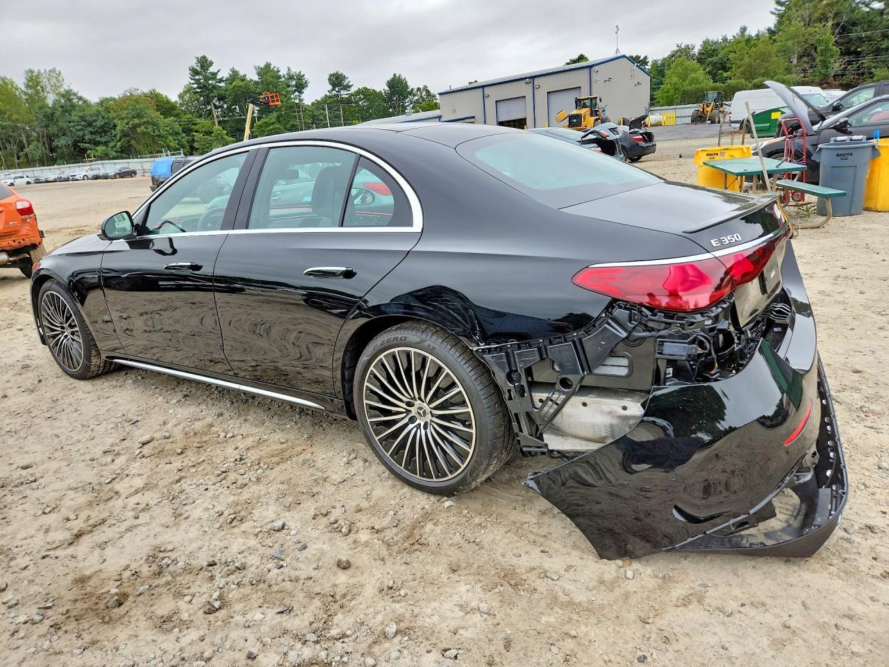 2026 Mercedes-Benz E 350 4Matic - Image 2