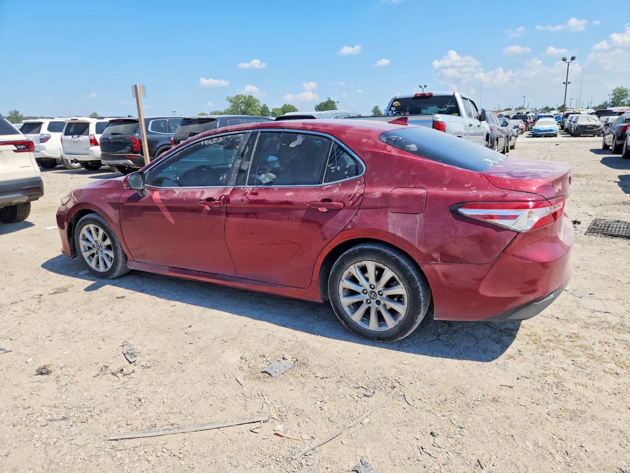 2019 Toyota Camry Le - Image 2