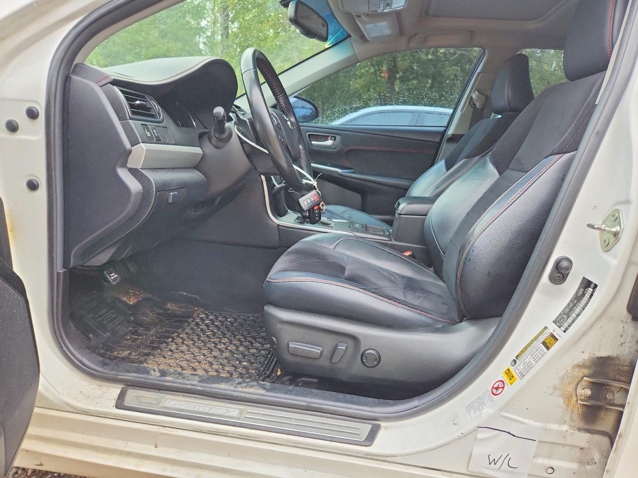 2016 Toyota Camry Le - Фото 7