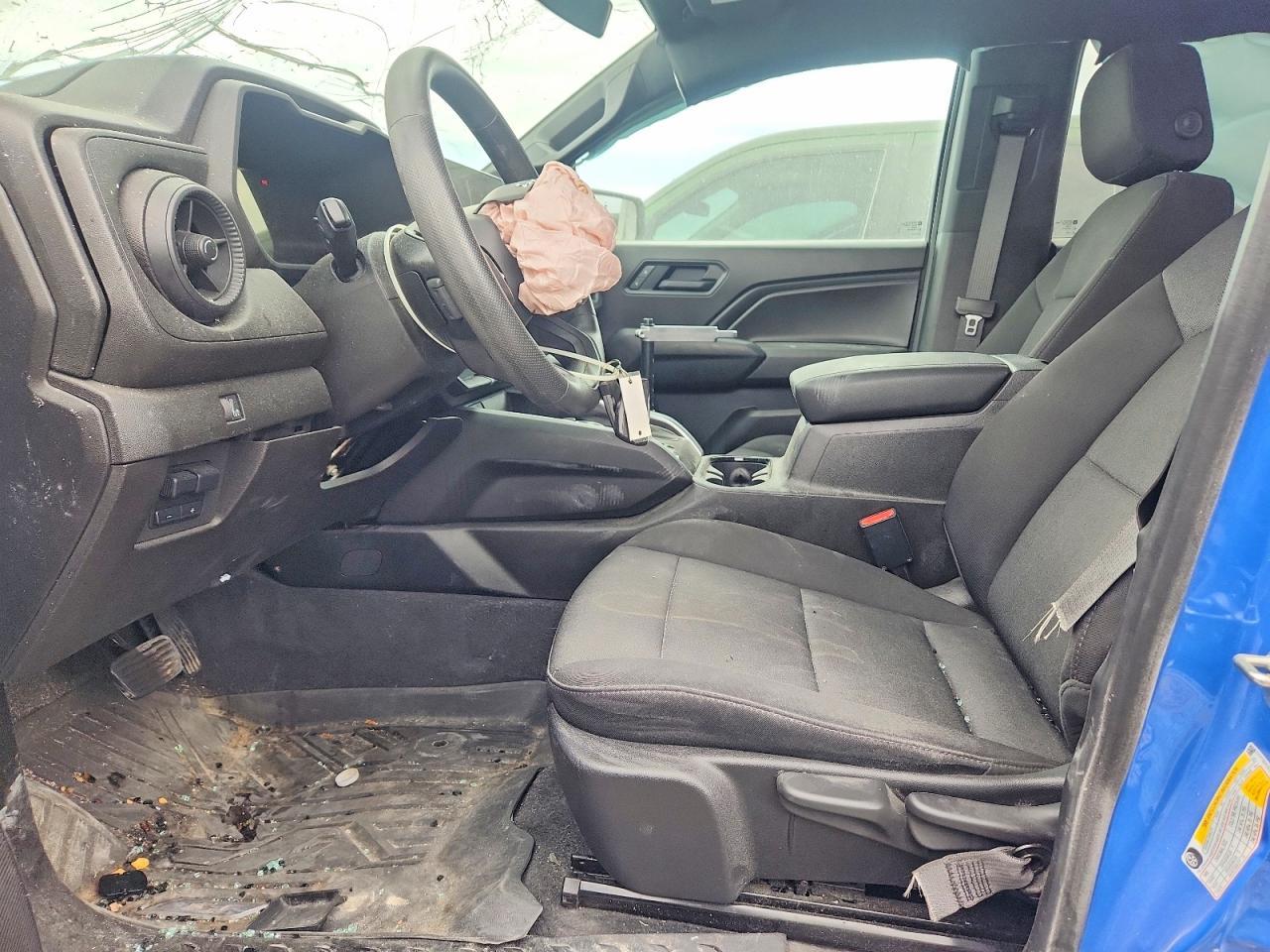 2025 Chevrolet Colorado Trail Boss - Image 7