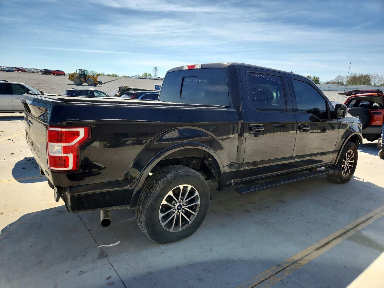 2020 Ford F150 Supercrew - Фото 3