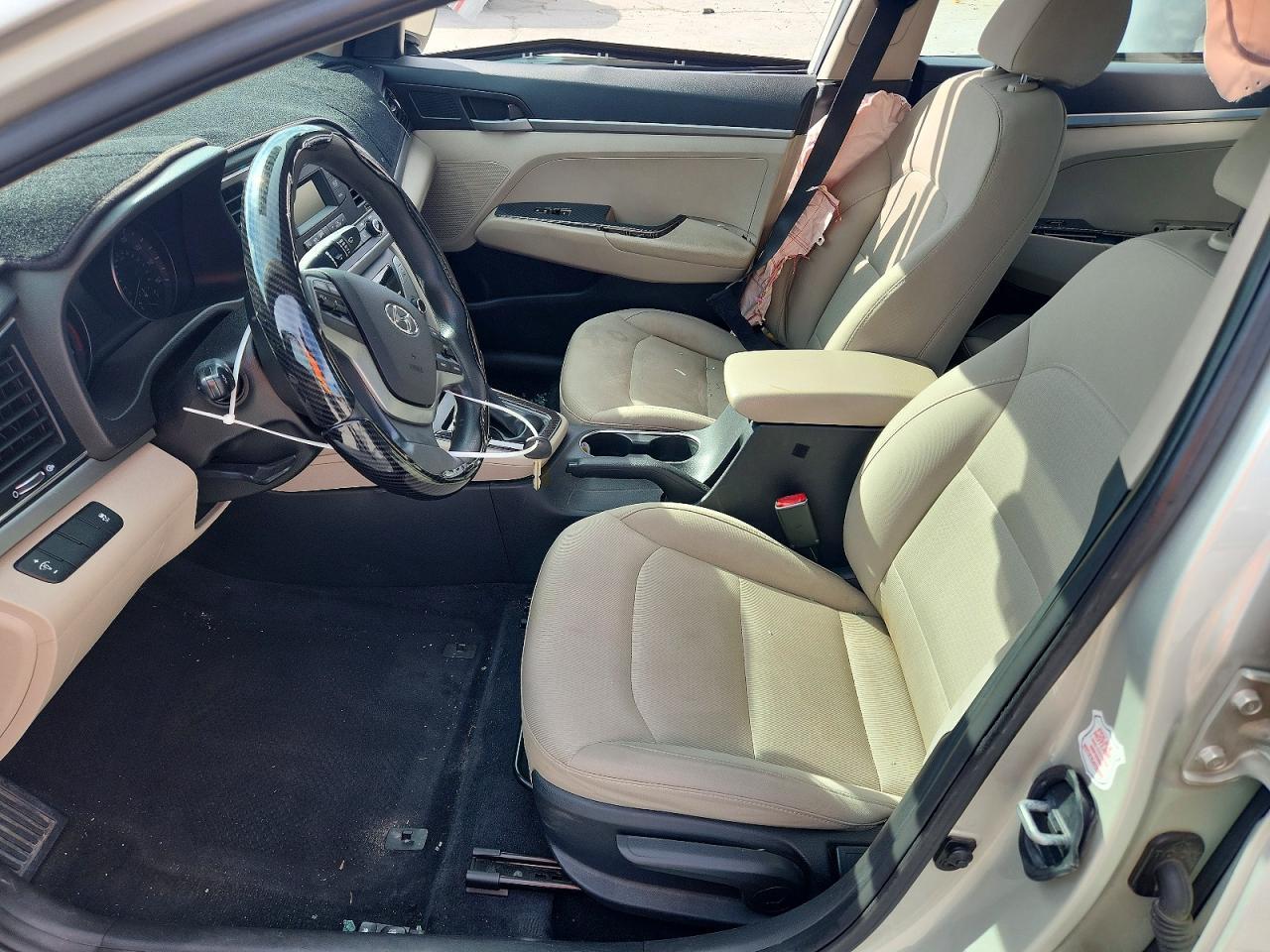 2017 Hyundai Elantra Se - Image 7