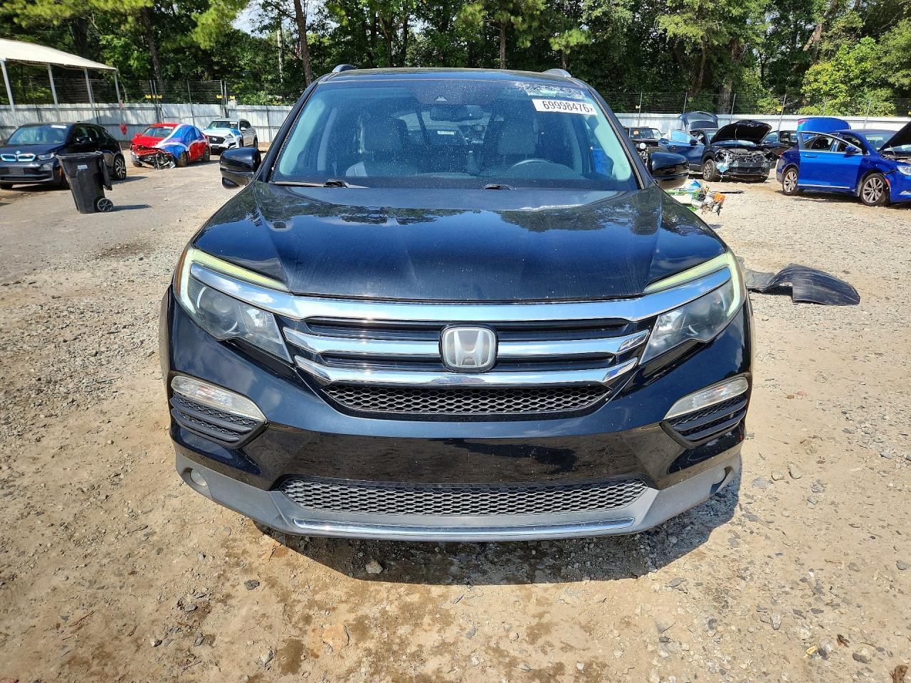 2017 Honda Pilot Touring - Image 5