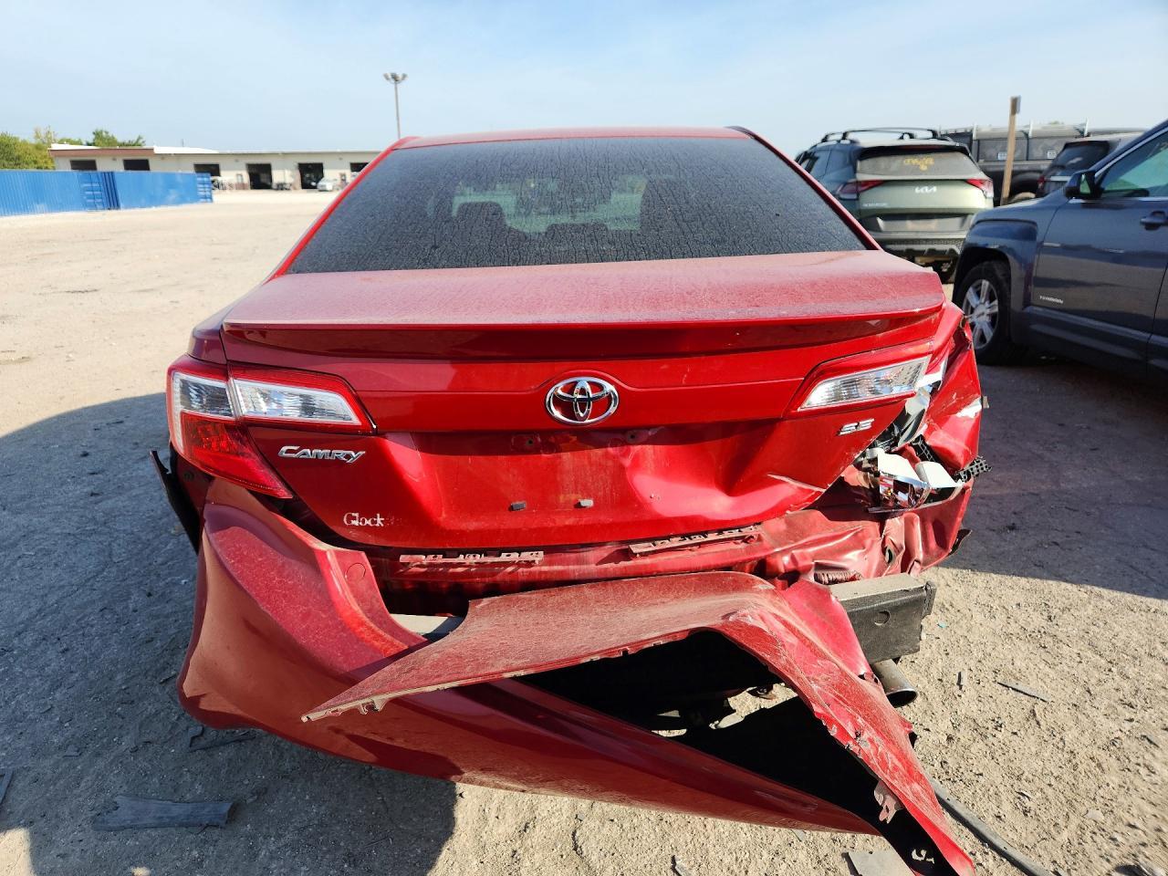 2012 Toyota Camry Se - Image 6