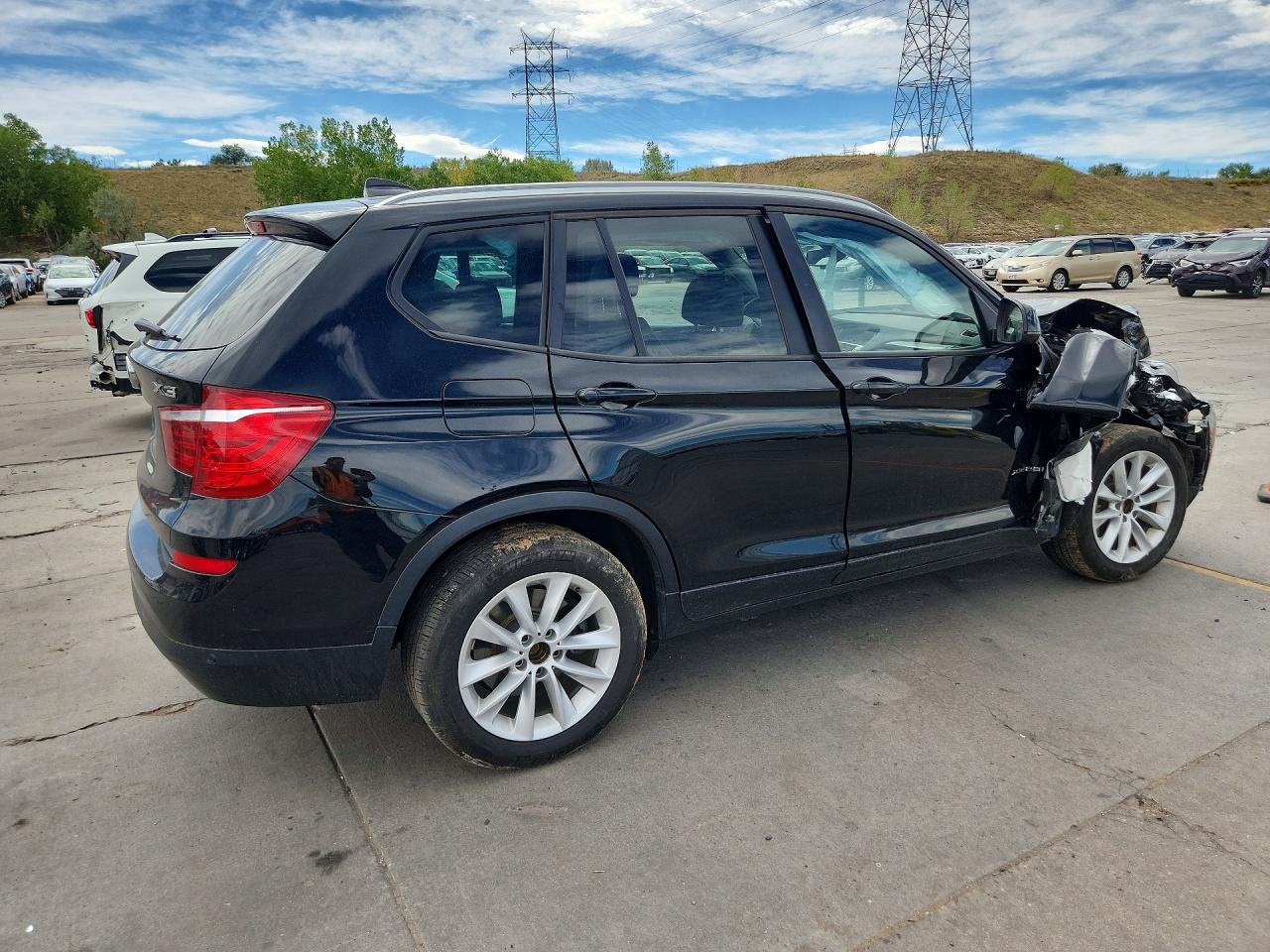 2017 BMW X3 xDrive28I - Фото 3