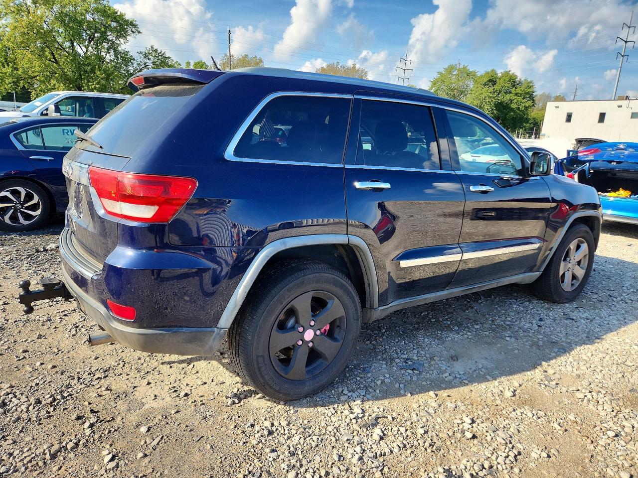 2012 Jeep Grand Cherokee Limited - Image 3