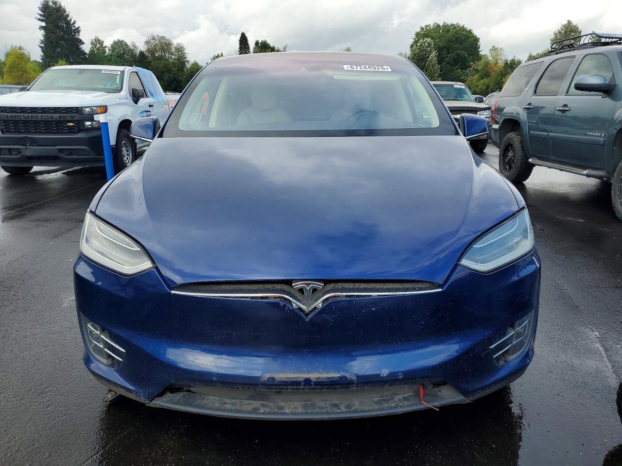 2016 Tesla Model X - Image 5