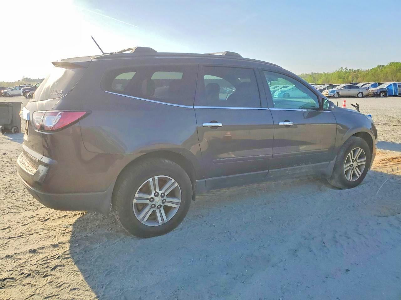 2015 Chevrolet Traverse Lt - Фото 3