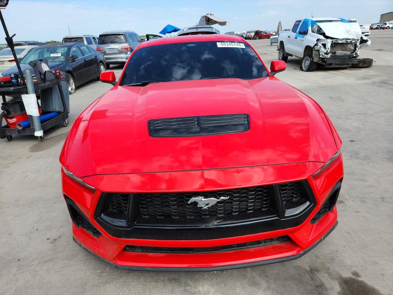 2024 Ford Mustang Gt - Image 5