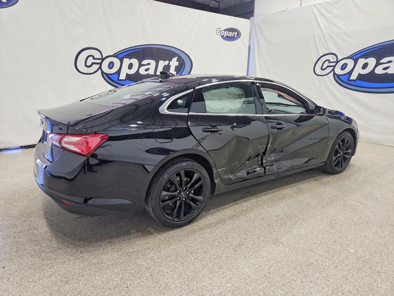2022 Chevrolet Malibu Lt - Фото 3