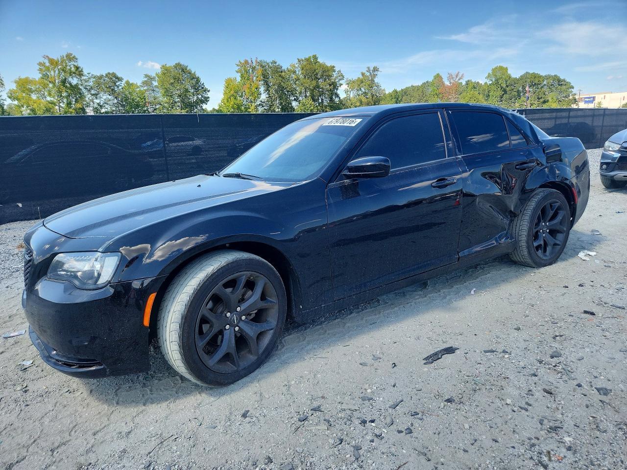 2023 Chrysler 300 Touring