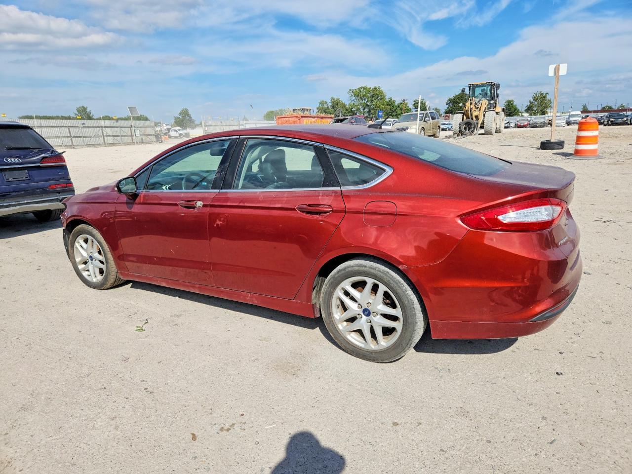 2014 Ford Fusion Se - Фото 2
