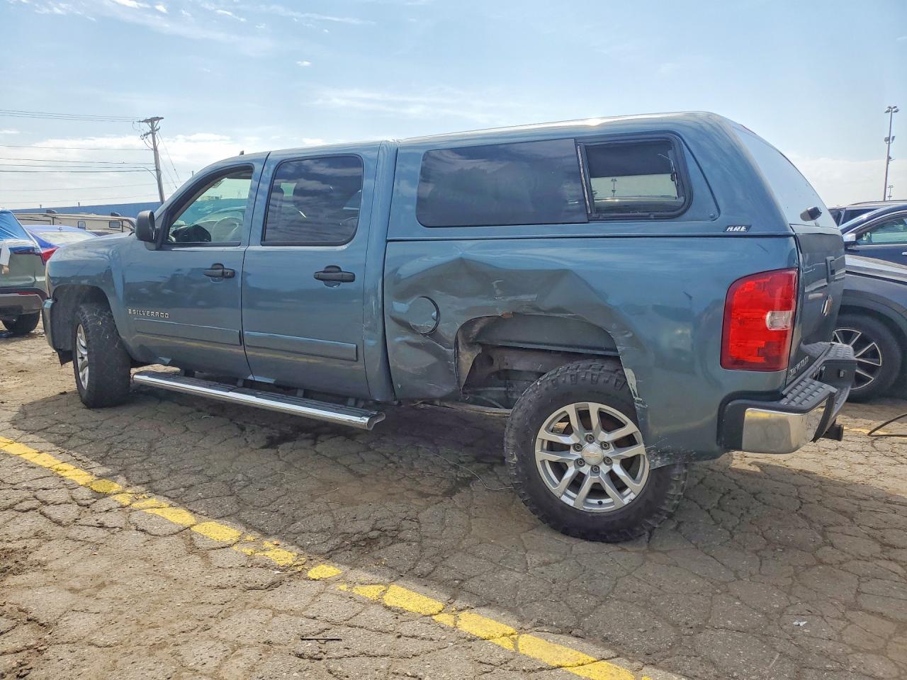 2007 Chevrolet Silverado K1500 Crew Cab - Фото 2
