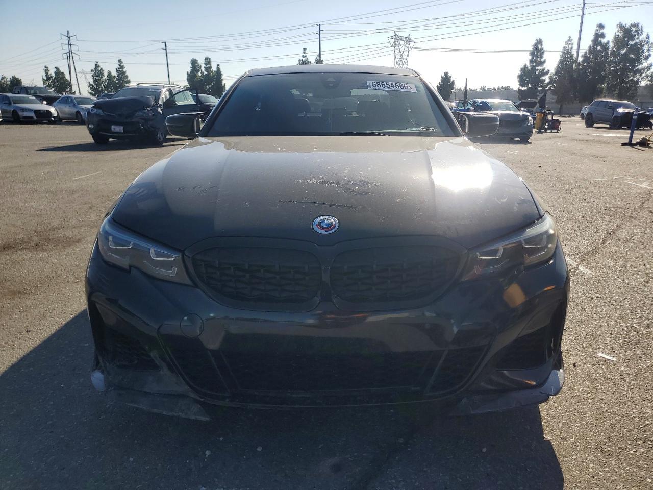 2022 BMW M340I - Фото 5