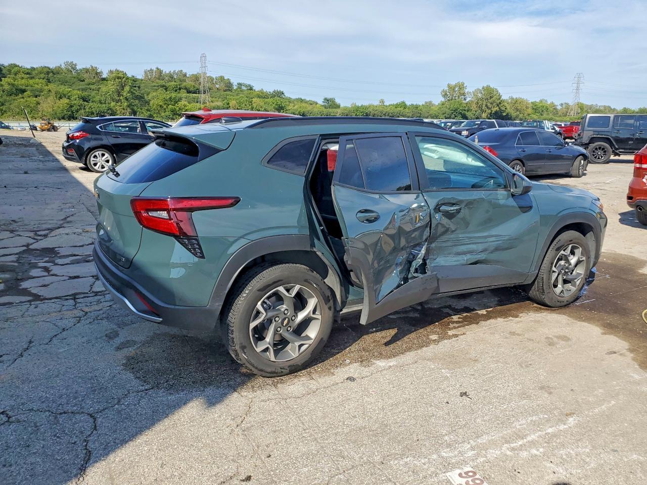 2025 Chevrolet Trax 1Lt - Фото 3